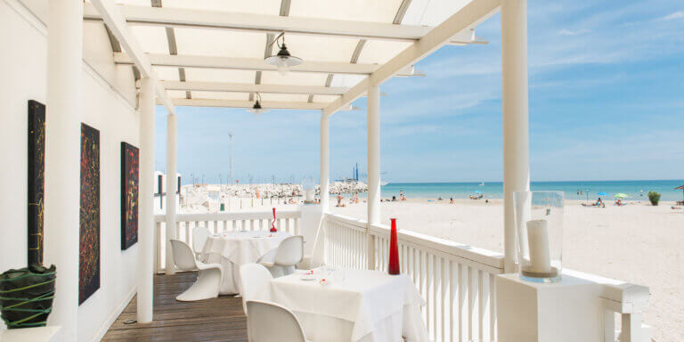 img44730.whqc 1426x713q80