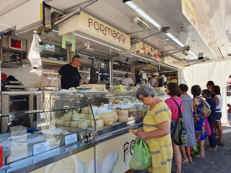 2 markt senigallia