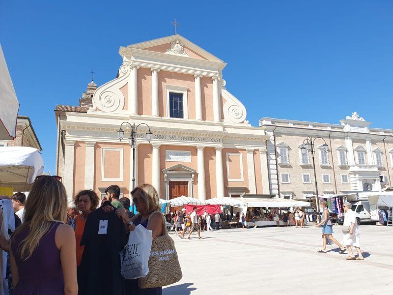 4 markt in senigallia